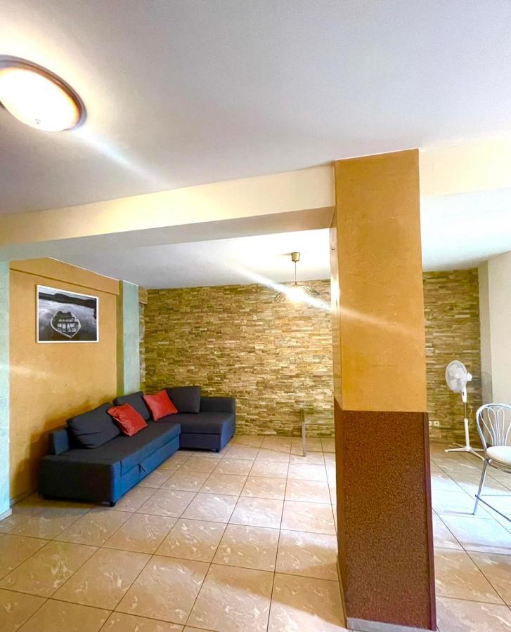 Apartamenty Na Ogrodowa Варшава Екстериор снимка